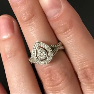 New Macy’s Diamond Teardrop Ring Size 5